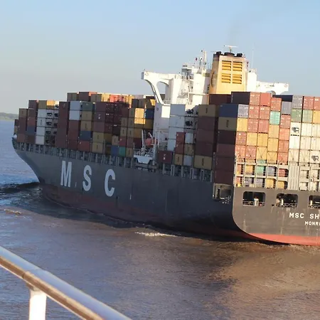 아파트 Elbblick Im Haus Luehegarten *