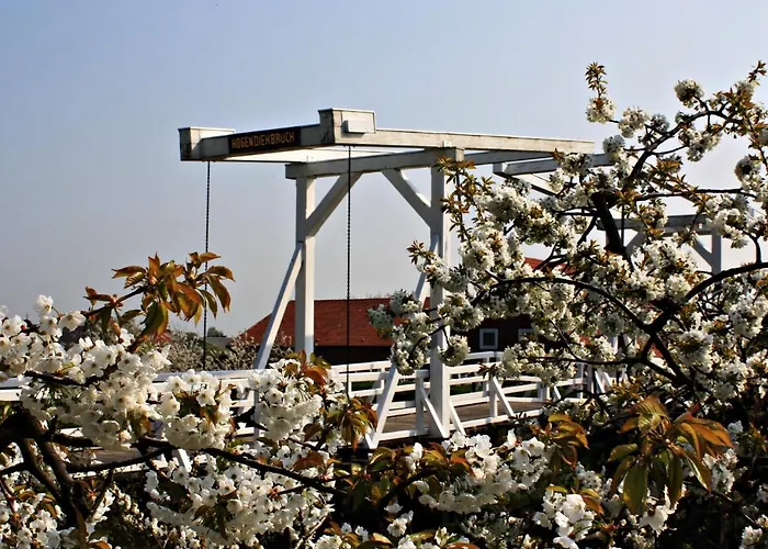 Elbblick Im Haus Luehegarten *